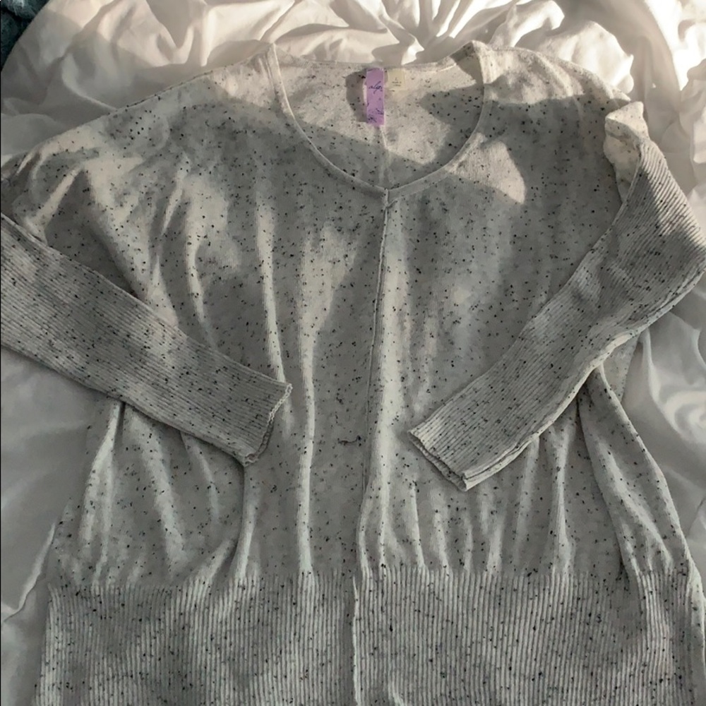 Loose sweater